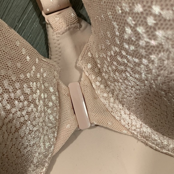 Wacoal Back Appeal Front Closure Bra -853403 Nude/Beige size 40C - Picture 2 of 9